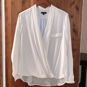 Anthropology Drew 100% Silk Top Size Large VNeck